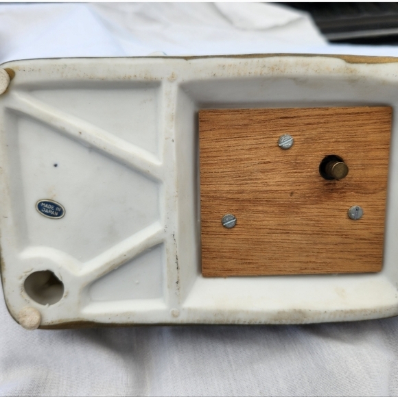 Vintage Capodimonte Girl - Picture 2 of 4